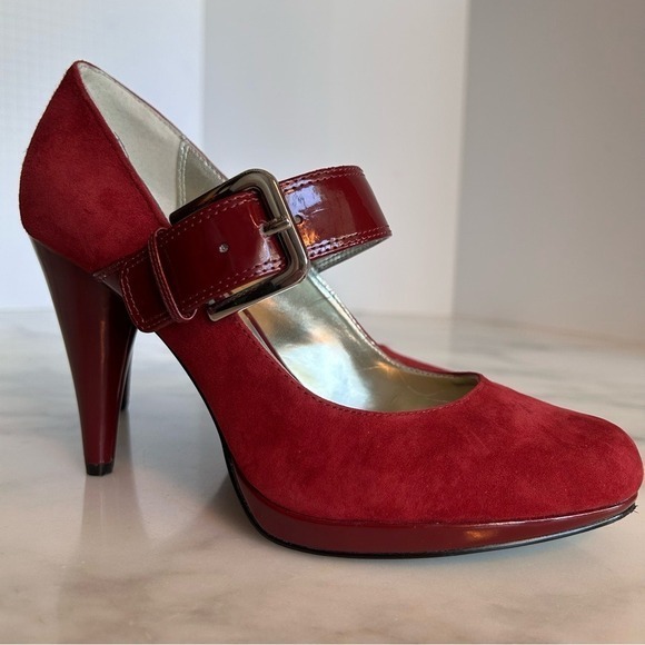 Style Co Womens Cherry Red Suede Mary Jane Patent Leather Shoes Size 7 M - Picture 11 of 16